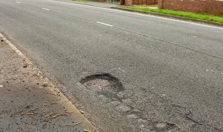https://www.intelligentinstructor.co.uk/wp-content/uploads/2020/01/potholes.jpg